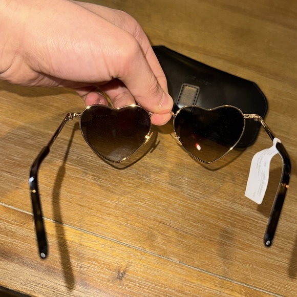 SAINT LAURENT ‘SL 301 LOULOU’ SUNGLASSES Gold Brown - Picture 7 of 8